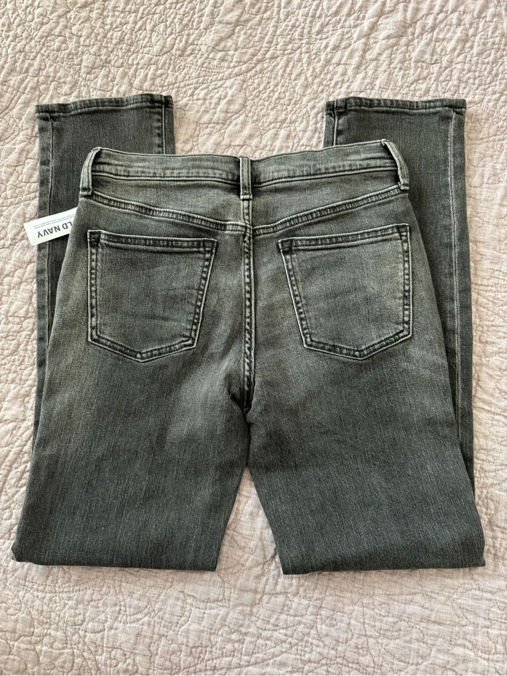 Old Navy Straight-Leg Slim Built-In Tough Jeans for Boys in Washed Black NWT